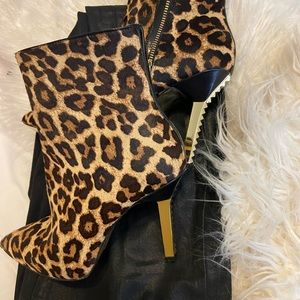 Calf hair Michael Kors booties size 7. Brand new